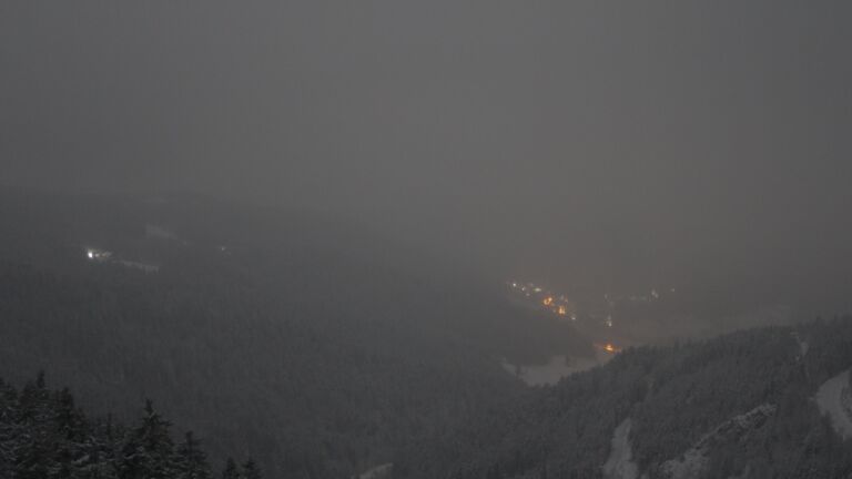 Dieses Bild zeigt eine Webcam-Aufnahme vom Achertal, aufgenommen am Freitag, den 14.02.2025 um 02:30 Uhr. Die Temperatur betrug -5.6°C.